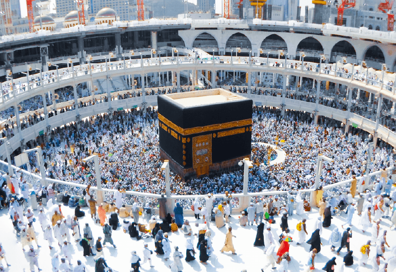 7 Days Ramadan 5 Stars Gold Premium Umrah Package from Karachi: A Sacred Journey